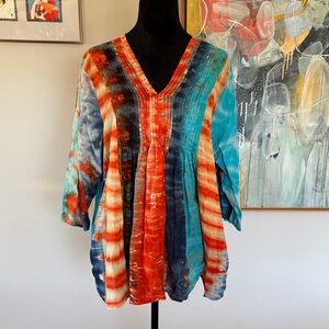 Vibrant Tie-Dye V-Neck Women's Tunic